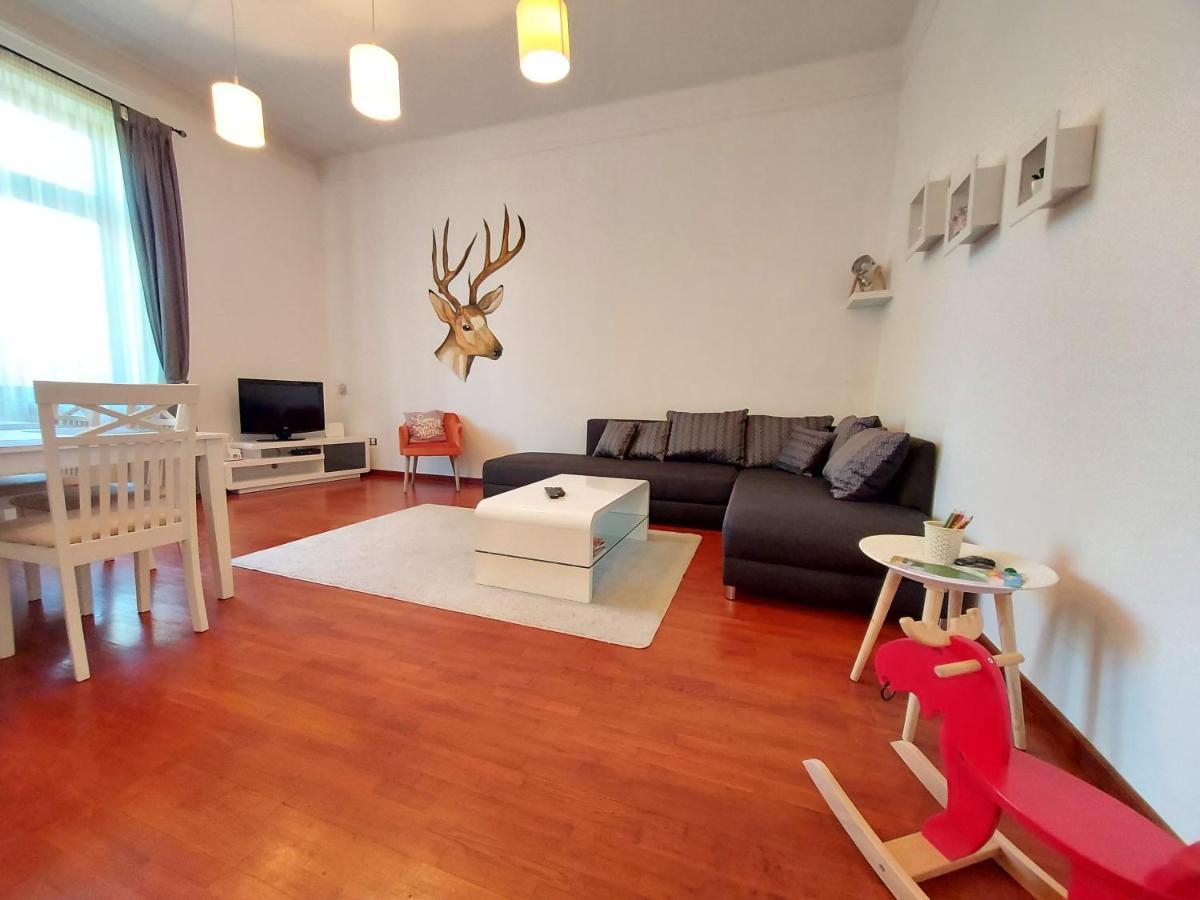Deák Apartman Sopron Buitenkant foto