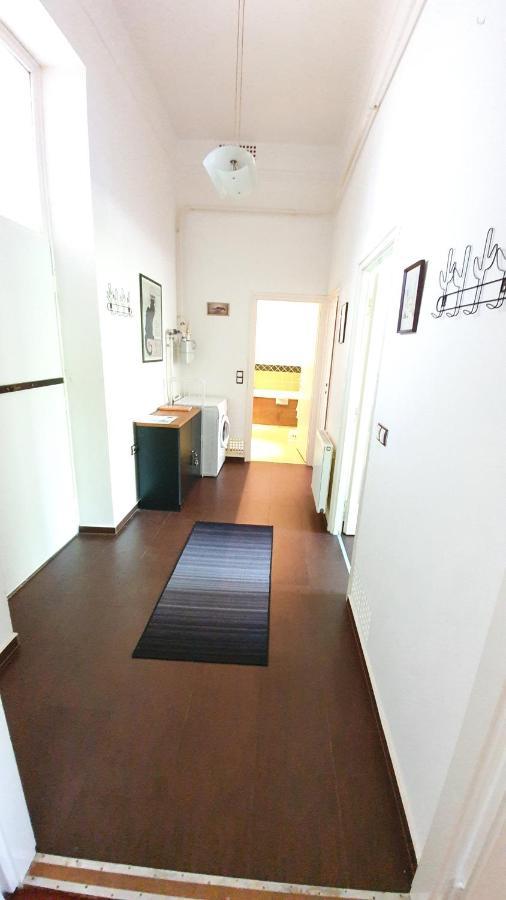 Deák Apartman Sopron Buitenkant foto